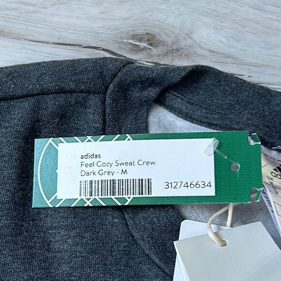 Adidas Feel Cozy Sweat crewneck sweatshirt Dark gray Size M Stitch Fix NWT - Picture 6 of 6